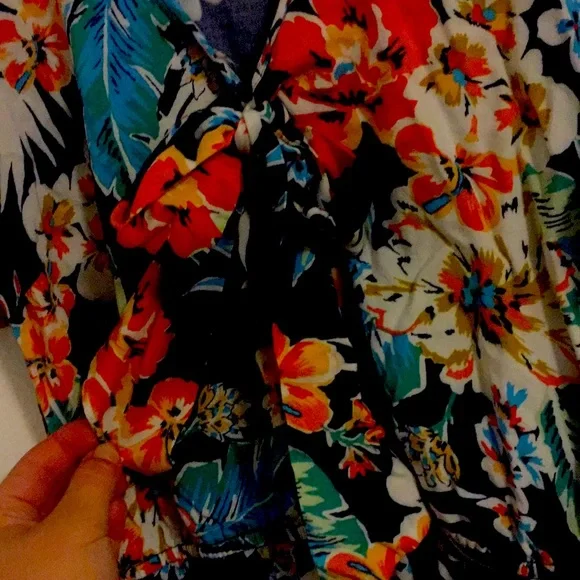 Band Of Gypsies Colorful Romper Sz M - Picture 8 of 8